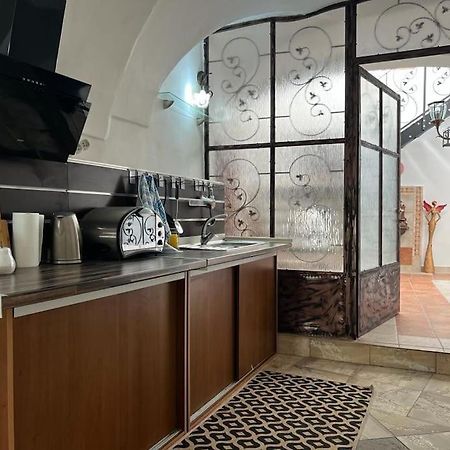 City Center Apartment Banská Bystrica Dış mekan fotoğraf