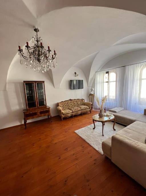 City Center Apartment Banská Bystrica Dış mekan fotoğraf